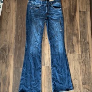 BRAND NEW American Eagle jeans